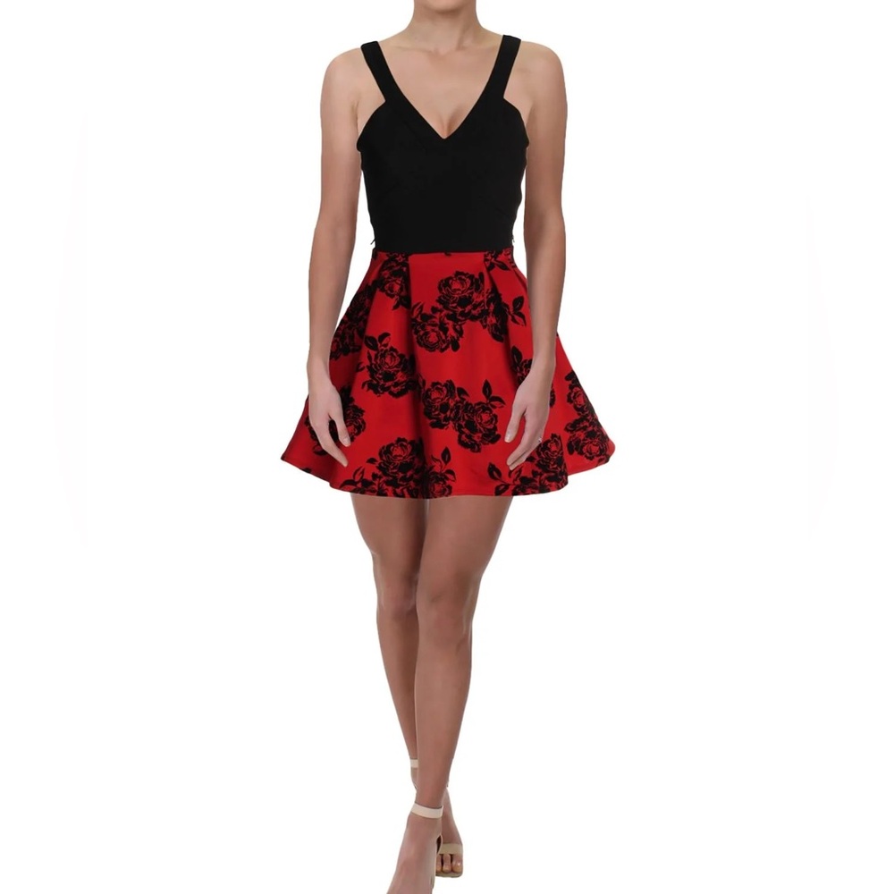 Crystal Doll Juniors Formal Cocktail Prom Homecoming Dress Print Velvet size 9